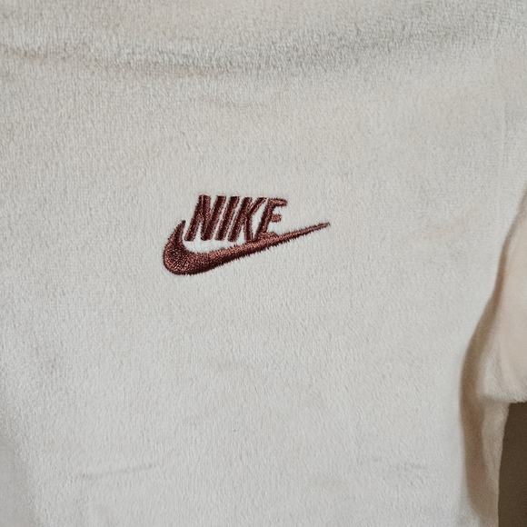 Nike Kids Cream Hoodie 4T super soft girls - Picture 2 of 4
